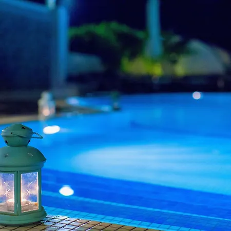 カリメーラ ホテル Akrotírion