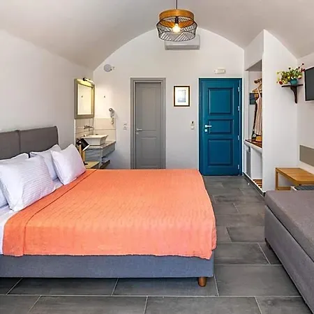 Kalimera Hotel 3*